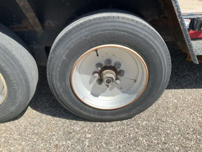 USED 2022 KAUFMAN FLAT BED