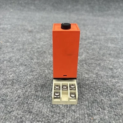 Used Carlo Gavazzi B121220 Relays & Switches California US | Davliegogo LLC #1707880