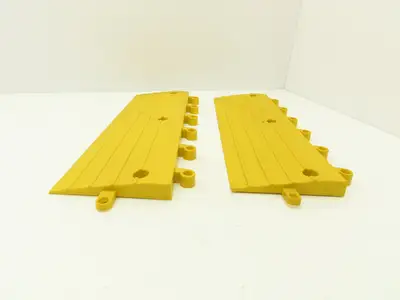 Wearwell 560.78x6x18YL-CS10 Ergodeck Safety Mat Ramp 18" x 6" x 7/8" Lot of 10