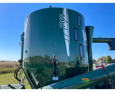 Used ART'S WAY _UNKNOWN_ Grinder Mixer Iowa US | Keast Enterprises #1359960