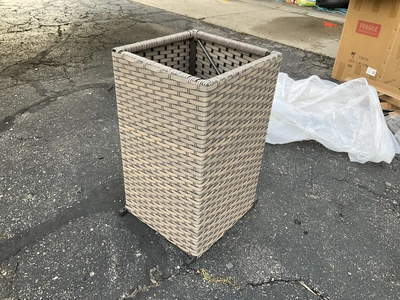 Used _UNKNOWN_ _UNKNOWN_ Baskets Michigan US | Miedema Asset Management Group #1425049