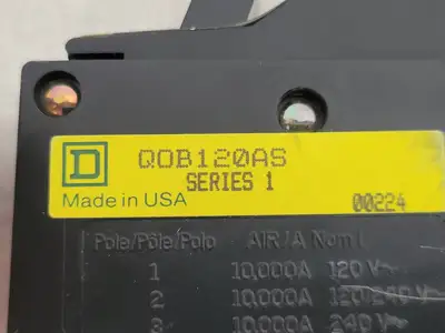 USED SQUARE D QOB120AS