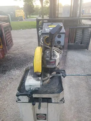 USED 2001 DAKE 250 CUT