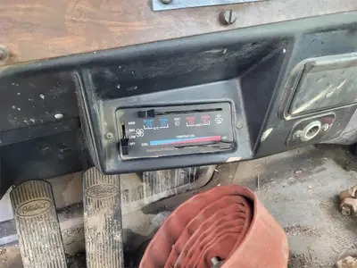 USED 1988 PETERBILT 357