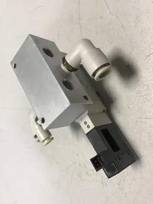 USED KOGANEI F15T0G-PL3