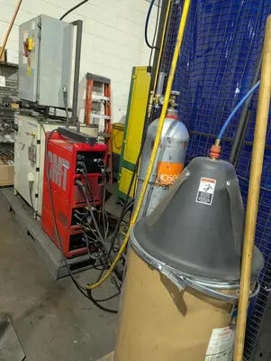 YASKAWA MOTOMAN Dual Headstocks Dual Table Auto Doors Single Welding Robot with Dual Headstocks | ACES Robotics Ltd (4)