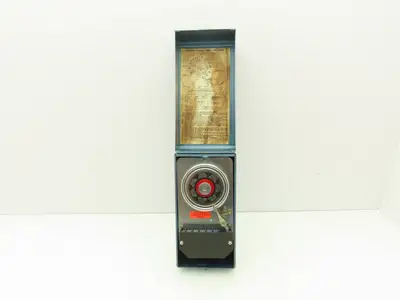 Lumenite Electronic W-222N Automatic Time Control 7 Day 220V 60Hz 15 Amp Vintage