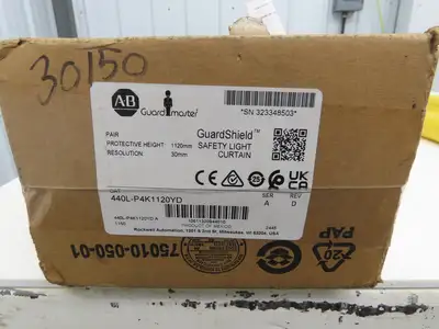 A-B 440L-P4K1120YD Guardshield Safety Light Curtain Transmitter/Receiver Set