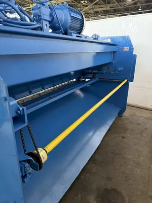 10’ X ¼” PACIFIC MODEL #250B10 HYDRAULIC SHEAR: STOCK #23403
