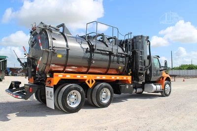 Used 2020 INTERNATIONAL MV Septic/Sewer/Vacuum Trucks Texas US | Roll Off Truck World #1491776