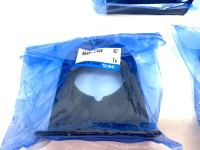New | in-Stock SMC Mounting Bracket for Regulator, AR MASS PRO Air Pressure Regulators Michigan US | Maverick Industrial Sales #1389796