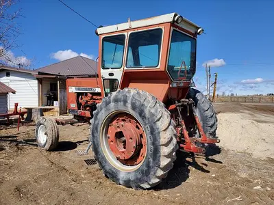 USED 1971 INTERNATIONAL 856