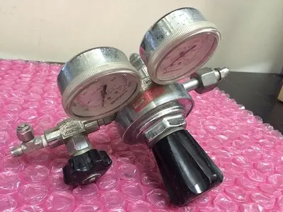 MATHESON 3104A580 GAS REGULATOR
