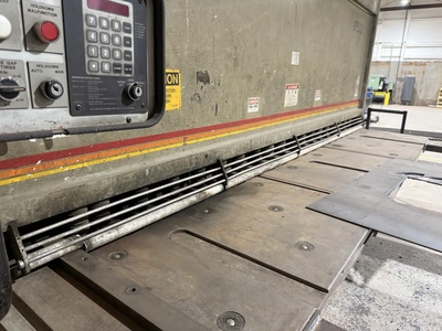 Used 2001 ACCURSHEAR 875012 Power Squaring Shears (Inch) Illinois US | Revelation Machinery #1332364