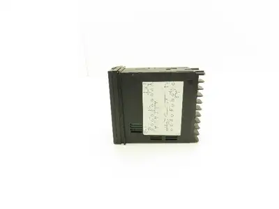 Shinko JCR-33A-R/M Temperature Control 120/240VAC 3A 8VA