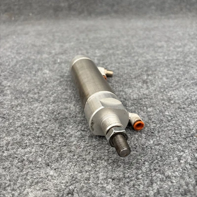Used SMC NCMC150-0300 Pneumatic Cylinders California US | Davliegogo LLC #1706158
