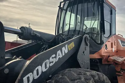 Used 2018 DOOSAN DL300 Wheel Loaders California US | Proxy Equipment #1378153