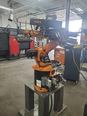 USED 2017 KUKA KR16 L6-2
