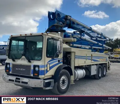 Used 2007 MACK MR688S Concrete Mixer Trucks Colorado US | Proxy Equipment #1378652