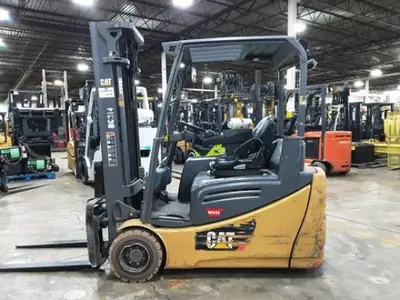 USED 2019 CATERPILLAR 2ET4000