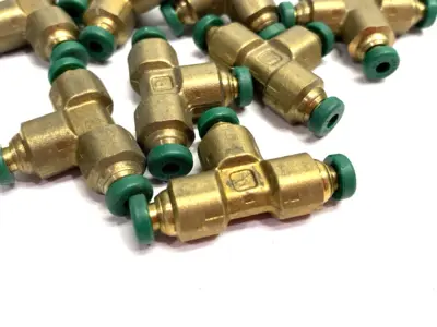 New | in-Stock PARKER PRESTOLOK PUSH-TO-CONN. UNION TEE FITTING 1/8" TUBE OD Hoses | Maverick Industrial Sales #1099441