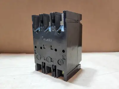 USED WESTINGHOUSE FB3070V