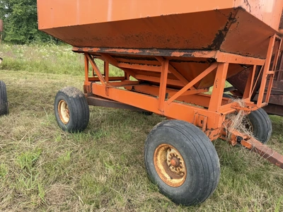 Used _UNKNOWN_ _UNKNOWN_ Gravity Wagons Michigan US | Miedema Asset Management Group #1443323