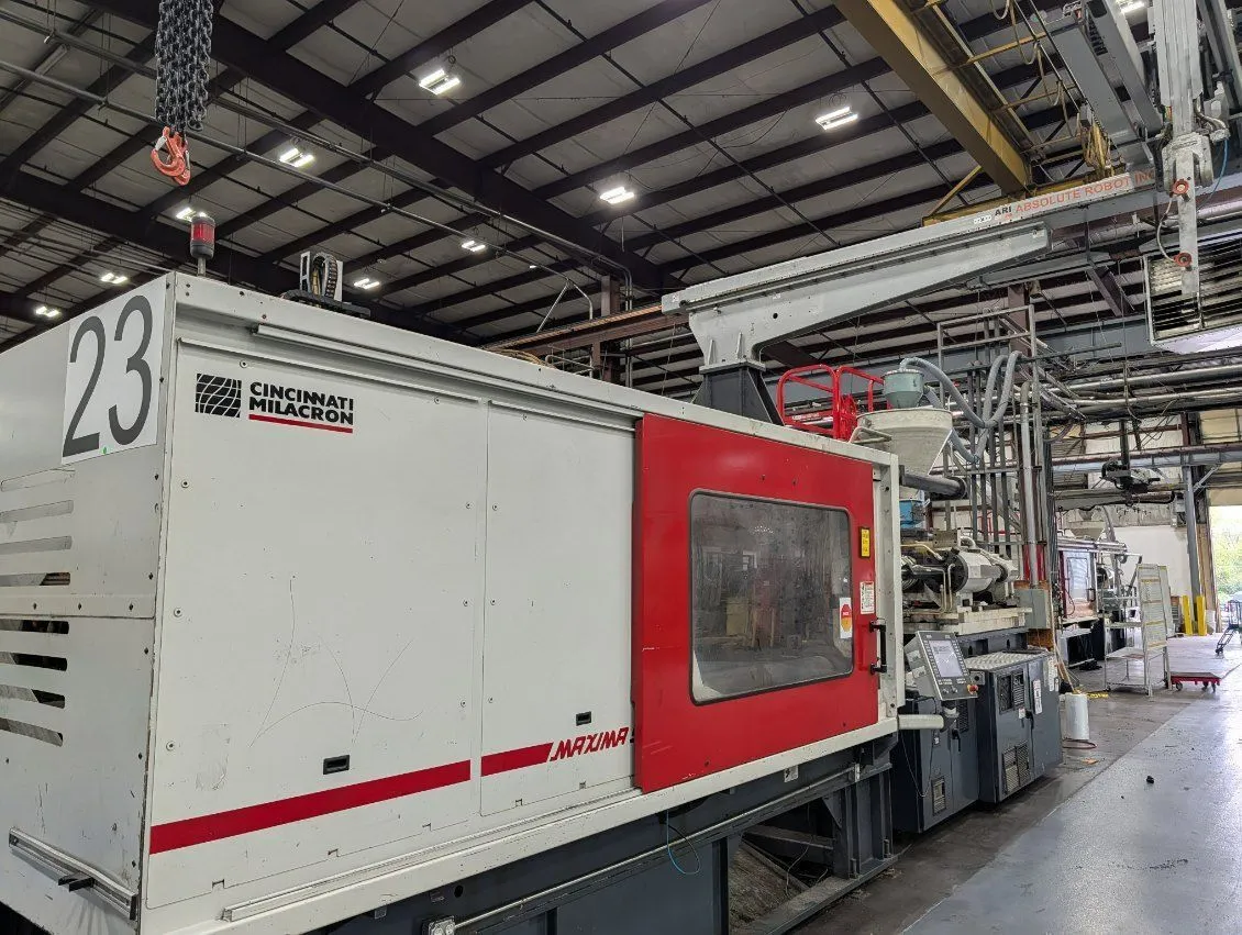 Used 2013 CINCINNATI MILACRON MM950-232 Injection Molding Machines California US | Machinery Network #1455614
