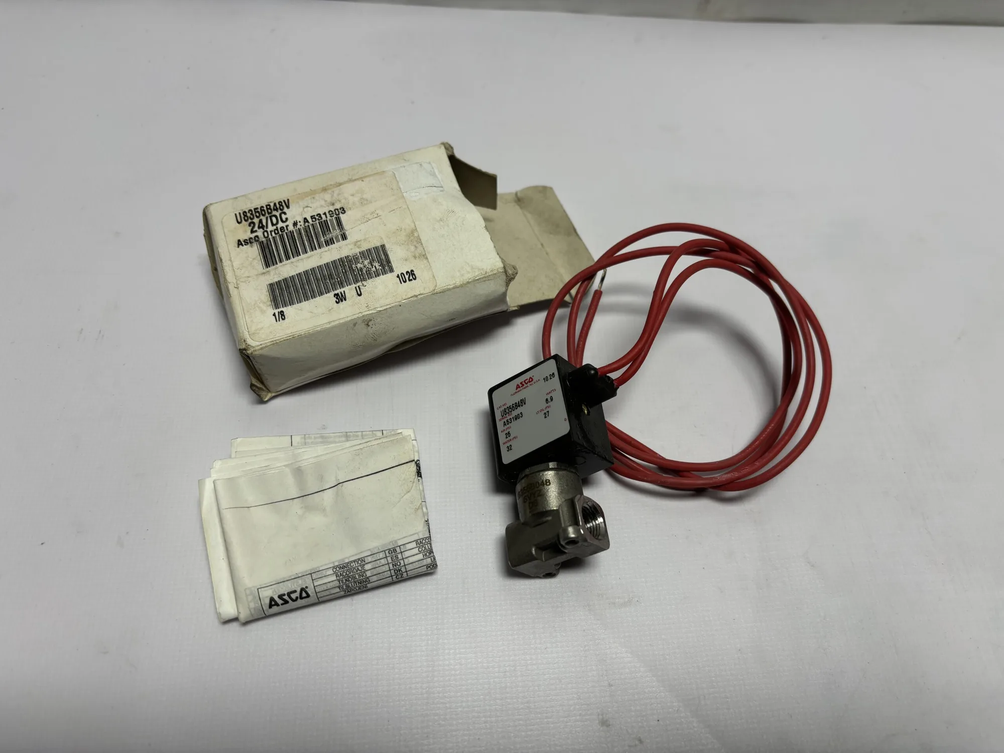 Asco U8356B48V 1/8” Universal Stainless Steel 3-Way Valve, 24 VDC 0-32 PSI