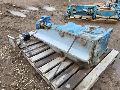 USED SEW-EURODRIVE KA127R87AM215-KS