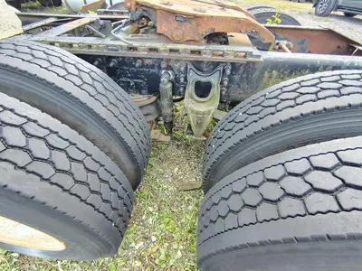 Used 2000 INTERNATIONAL 9900 EAGLE Conventional trucks Ohio US | Proxy Equipment #1385245