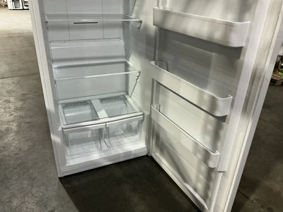 Used INSIGNIA NS-UZ21WH0 Freezers Michigan US | Miedema Asset Management Group #1342195