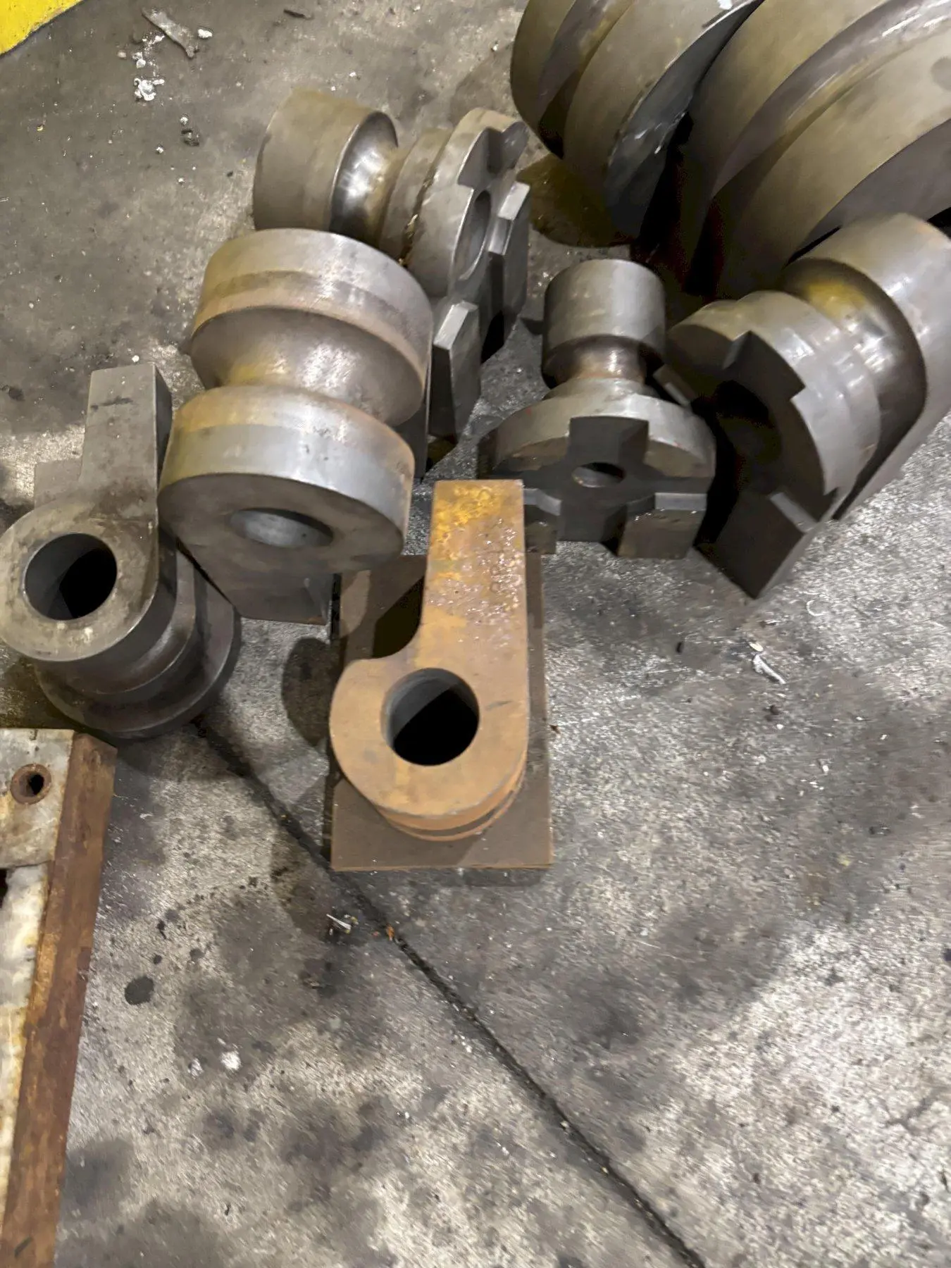 BENDER TOOLING: STOCK #23132