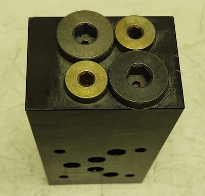 Rexroth  D05 Hydraulic Valve Spacer Stand Off 36.644 01295