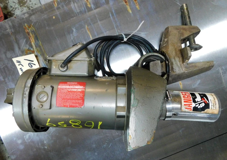 Used LIGHTNING MIXER XD-33VM Portable Mixers New Jersey US | Champion Trading Corporation #424120