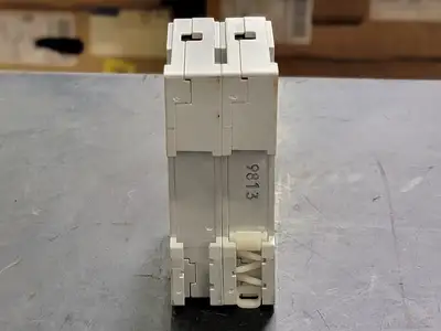 USED ALLEN-BRADLEY 1492-CB2-G200