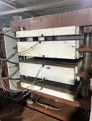 USED 1979 WABASH WABASH PC100-30-6TM PRESS