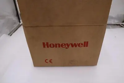 NEW Honeywell STD820-L1HC4AS-1-A-ADE-11S-A-20A0-00-000 Transmitter STOCK 2525-A
