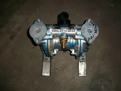Used WARREN RUPP SANDPIPER EB1-SM, TN-3-A Diaphragm Pumps North Carolina US | DH Griffin Used Equipment #1383439