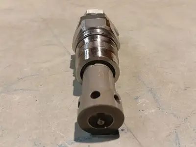 NEW HITACHI 4469379