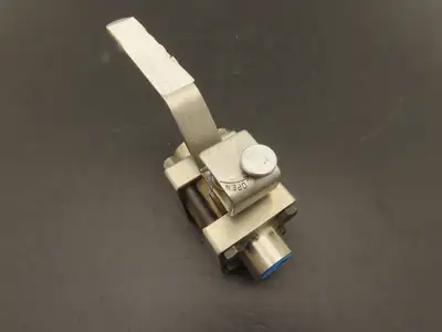 Contromatics 298-00-204 Stainless Steel 3pc Ball Valve 1/2" Socket Weld 700 WOG
