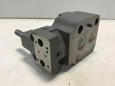 USED VICKERS EPCG2-06-175-Y-L-11