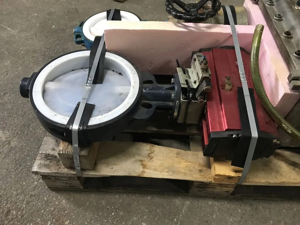 USED CHEMVALVE DN300