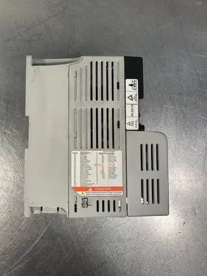 PowerFlex 40P - 22D-D4P0N104 1.5 kW (2 HP) + (22-COMM-E) Each (BIN-1.4.3)