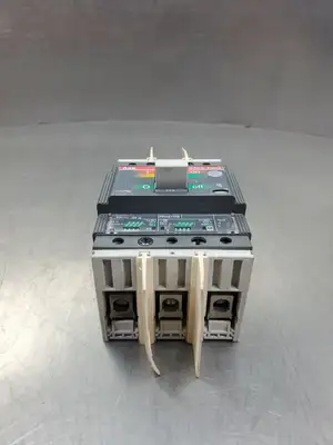 Used ABB TMAX T5H PR221DS CIRCUIT BREAKER, 25A, 3P, 800V Circuit Breakers South Carolina US | Palmetto Automation #1151468