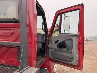 Used 2004 INTERNATIONAL 4000 SERIES Tow trucks Michigan US | Miedema Asset Management Group #1319829