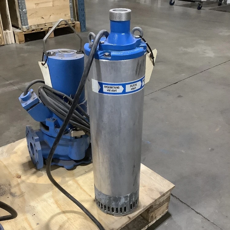 Used PUMPEX PC 1301H Submersible Pumps | Savona Equipment LTD #1166896