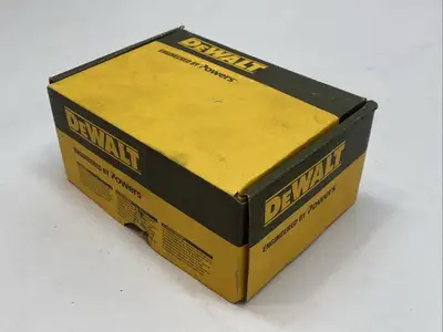 DeWalt PFM1411220 Screw-Anchors Carbon Steel 2 1/2" x 3/8 BOX OF 23 - New Other