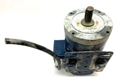 Used Marathon Electric 3-Phase Electric Motor 143TC Frame 3515 Rpm 1-1/2HP A.C. Motors Michigan US | Maverick Industrial Sales #1397254