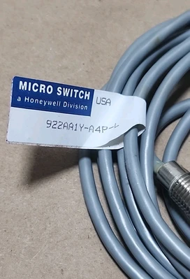 NEW Honeywell 922AA1Y-A4P-L
